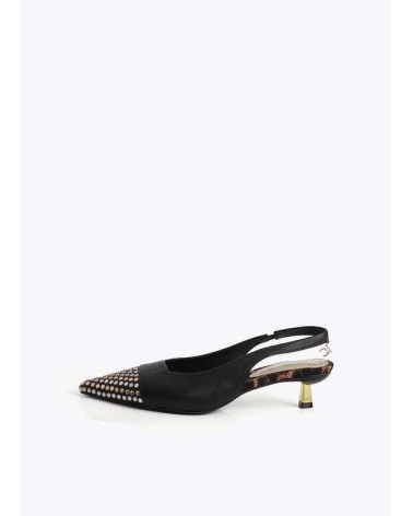 Zapato Destalonado Tachas