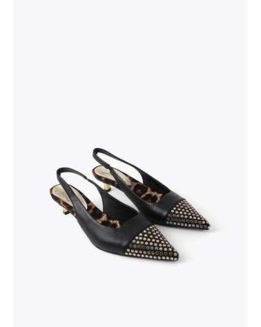 Zapato Destalonado Tachas