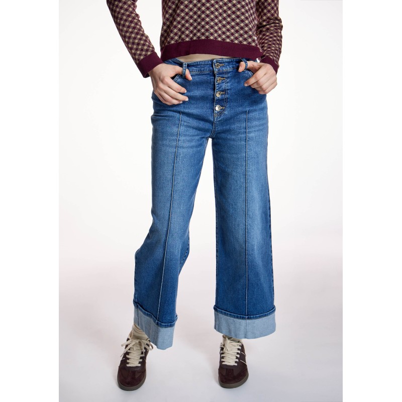 Vaqueros Rectos Vuelta Bajos