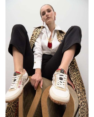 Zapatilla Rejilla y Animal Print