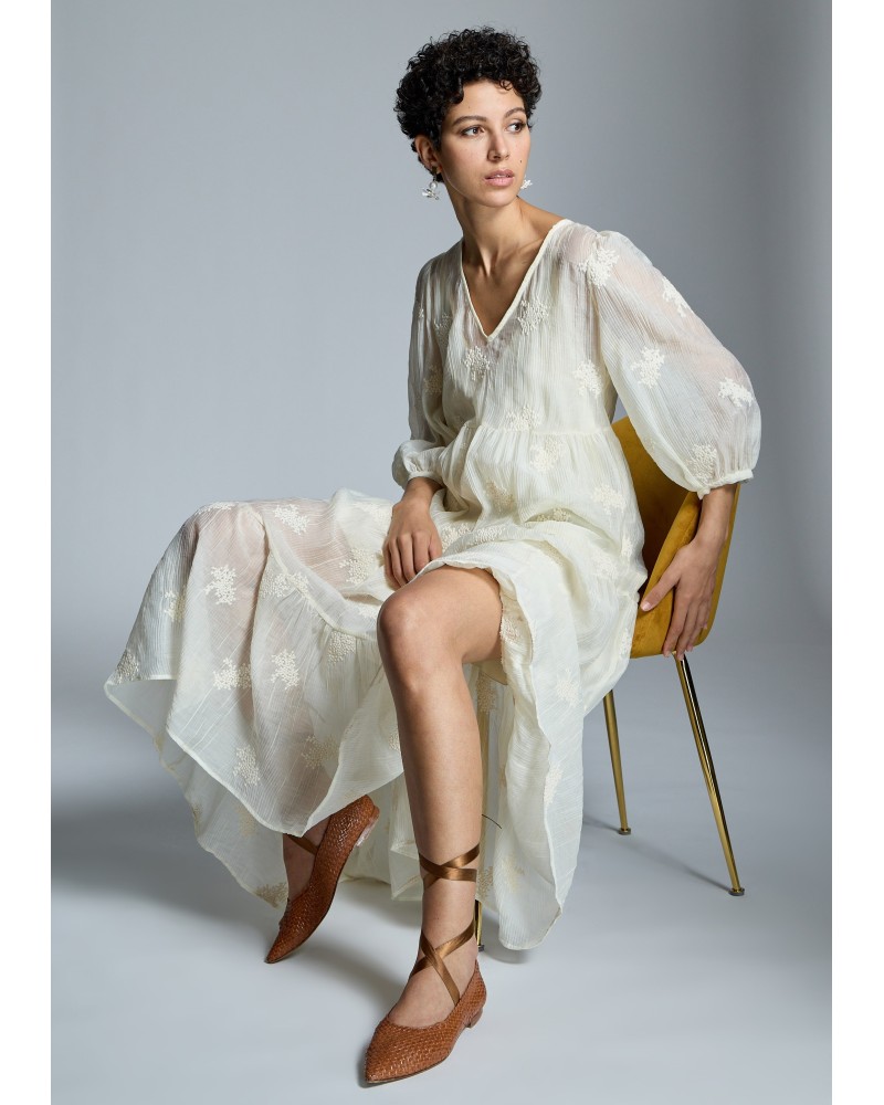 Vestido Crudo Romántico