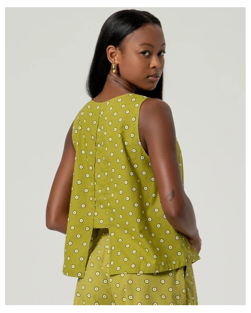 Top Sin Mangas Verde