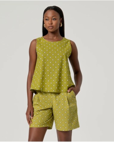 Top Sin Mangas Verde