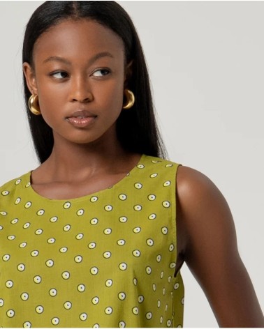 Top Sin Mangas Verde