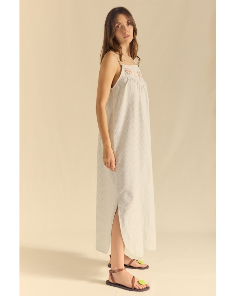 Vestido Canesú Bordado