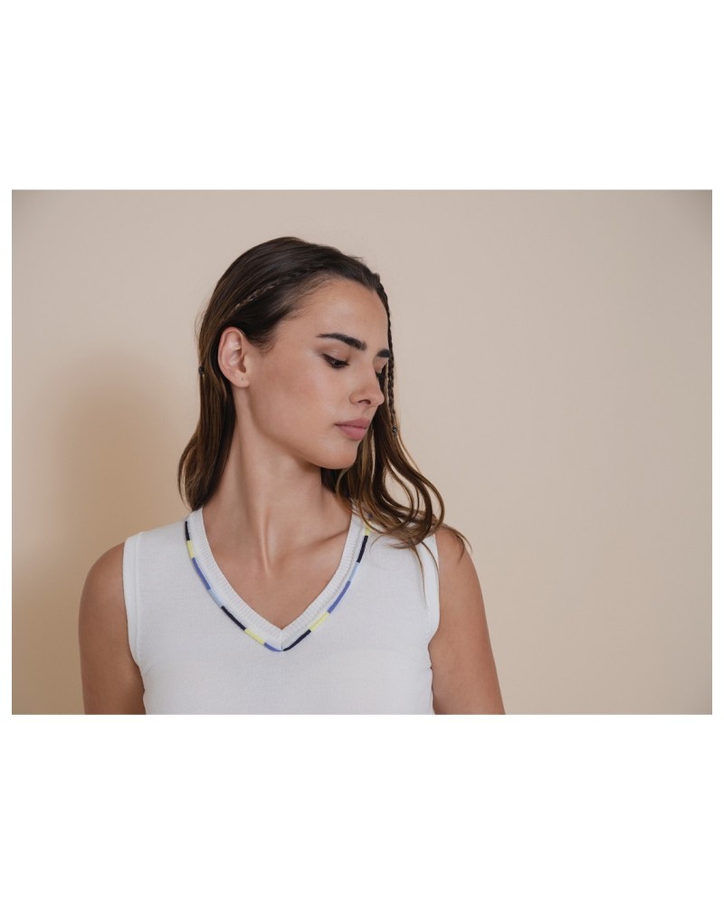 Camiseta Blanca Pico Multicolor