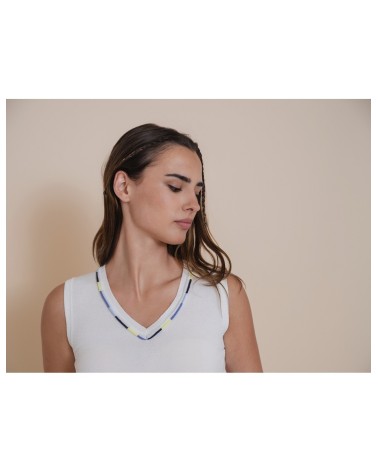 Camiseta Blanca Pico Multicolor