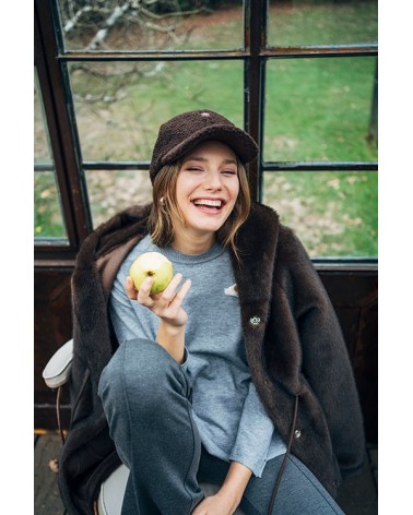 Abrigo Pelo Marrón Con Capucha