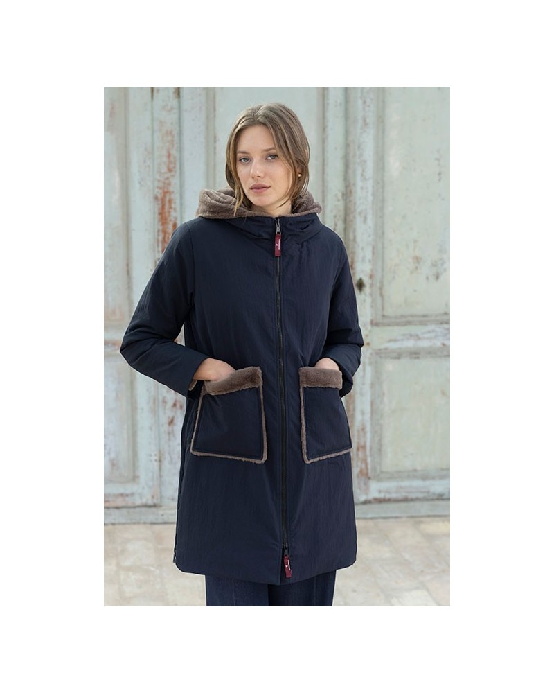 Parka Azul Marino Con Capucha y Bolsillos Pelo