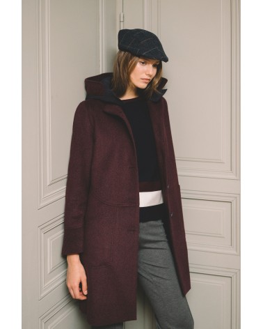 Jersey Marino Con Franjas Burdeos y Crudo.