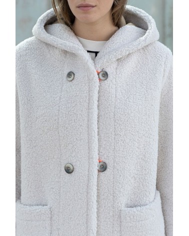 Abrigo Borreguito Crudo Capucha