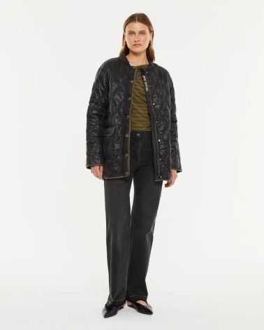 Parka Negra Con Vivo Verde