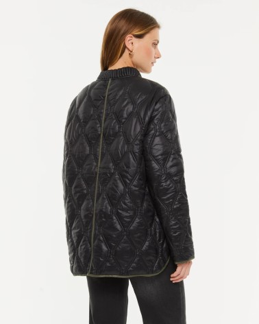 Parka Negra Con Vivo Verde