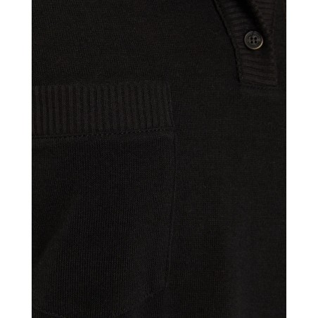 Camiseta Negra Botones