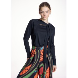 Camiseta Negra Lazada