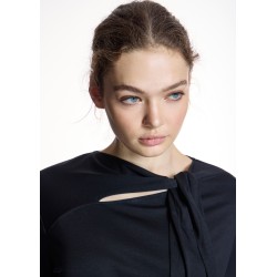 Camiseta Negra Lazada